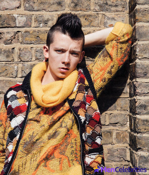Asa Butterfield sextape