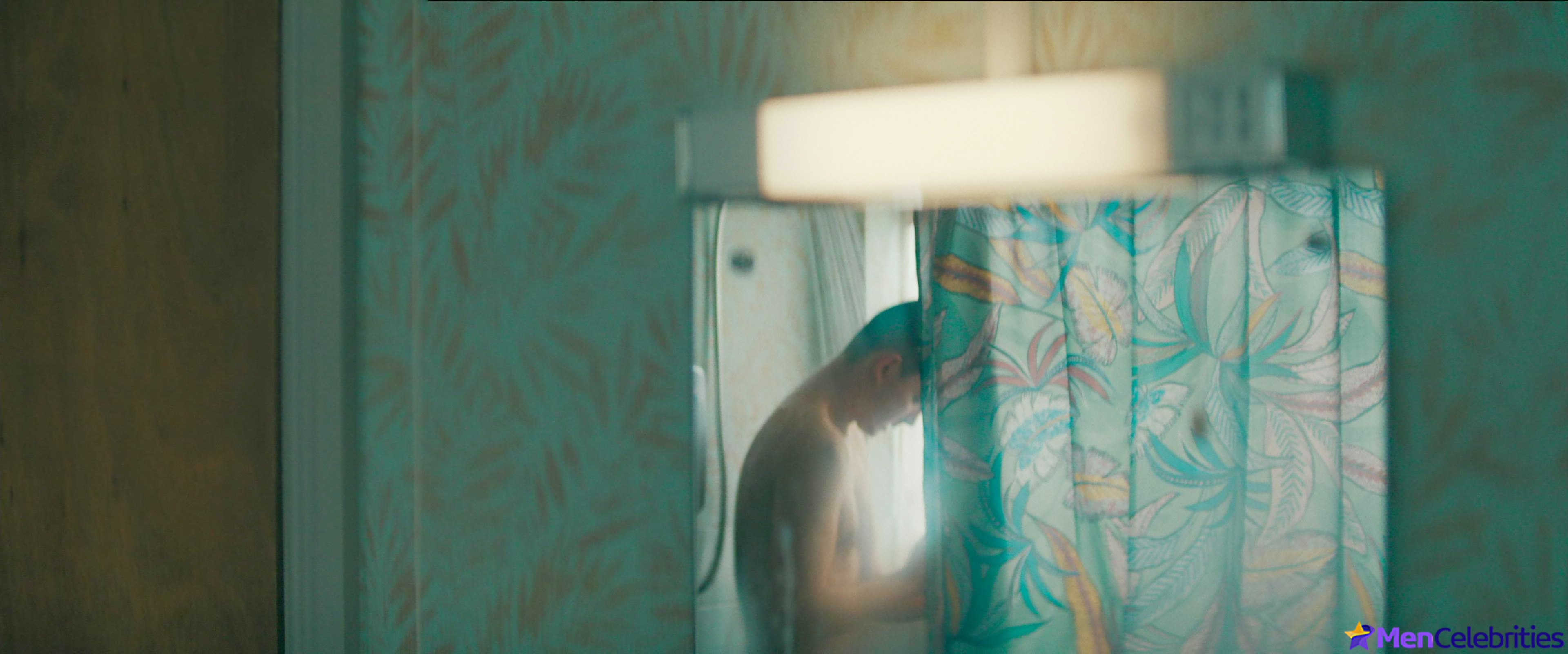 Asa Butterfield nude and gay sex in Unchosen