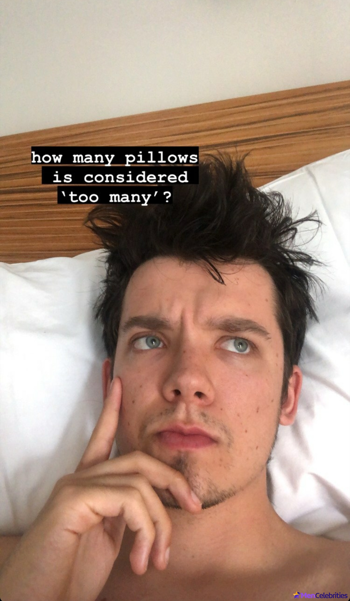 Asa Butterfield jerk off hack