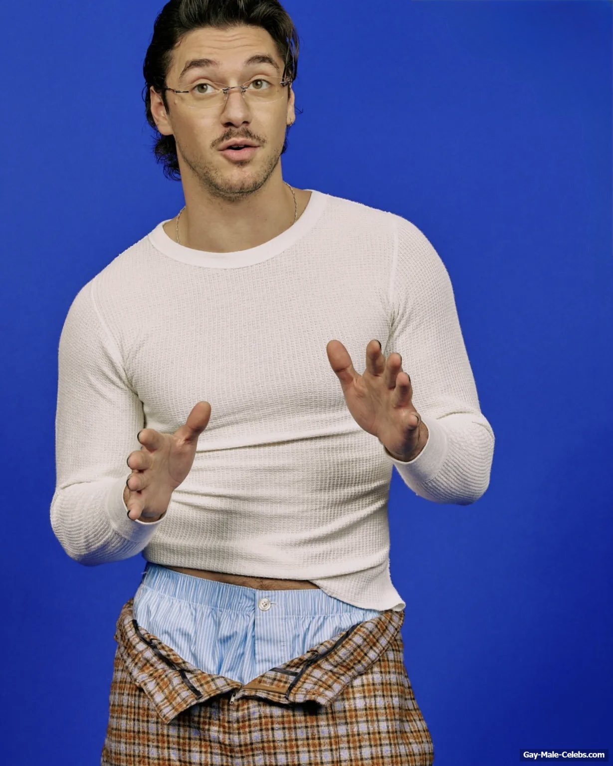 Belmont Cameli Shirtless And Cock Bulge Photos