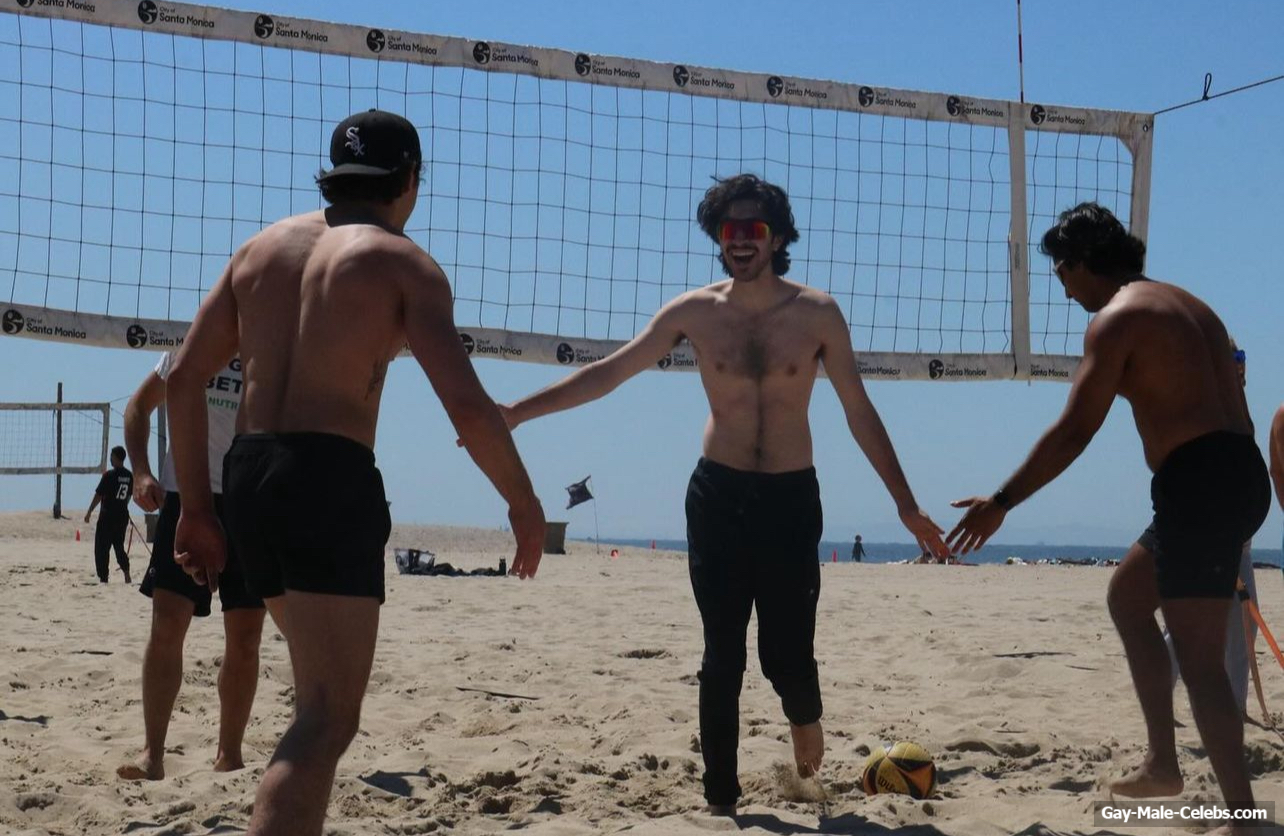 Belmont Cameli Shirtless And Cock Bulge Photos