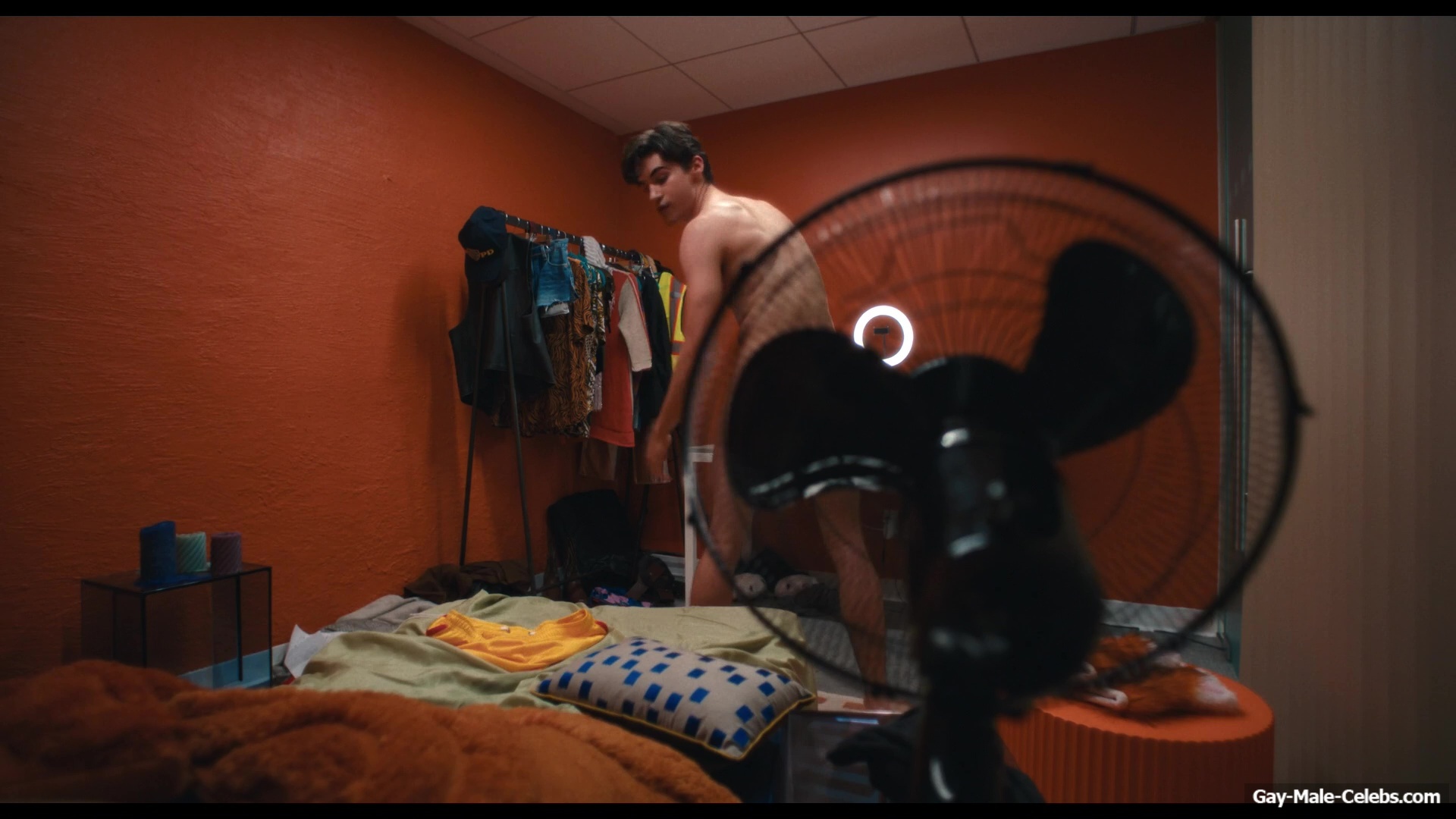 Daniel Dale Nude Huge Bulge Scenes in Maximum Pleasure Guaranteed