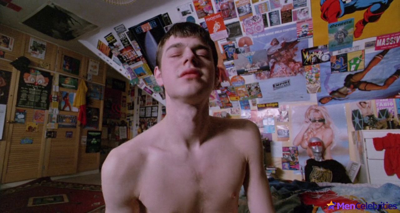 Danny Dyer frontal nude and sex scenes