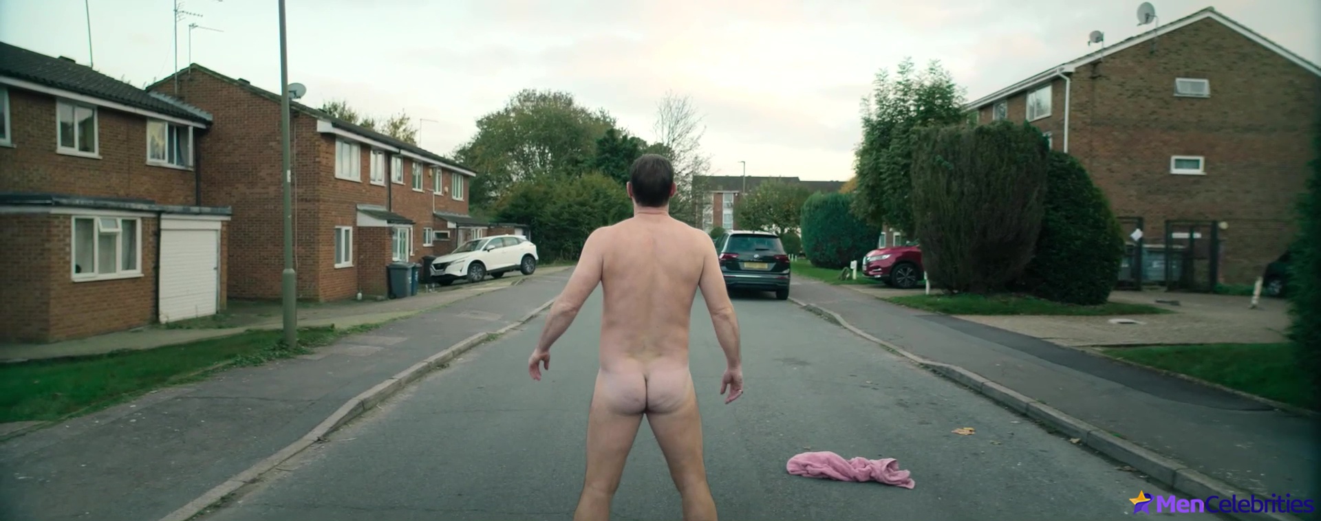 Danny Dyer bare butt