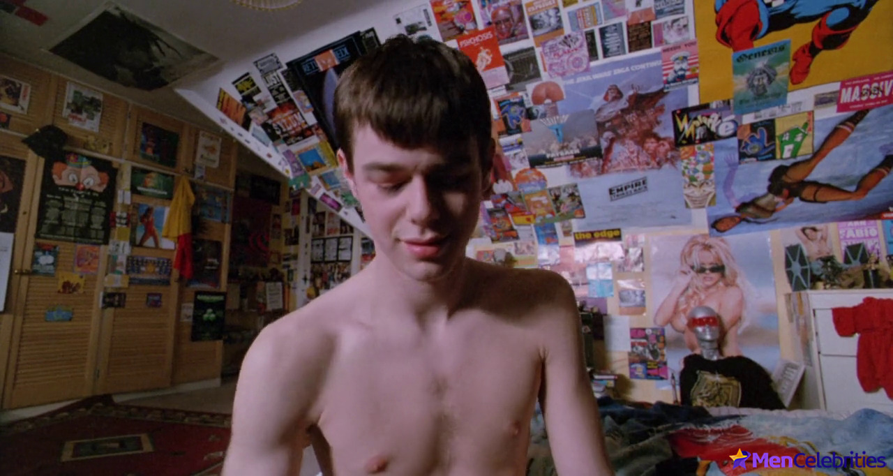 Danny Dyer frontal nude and sex scenes