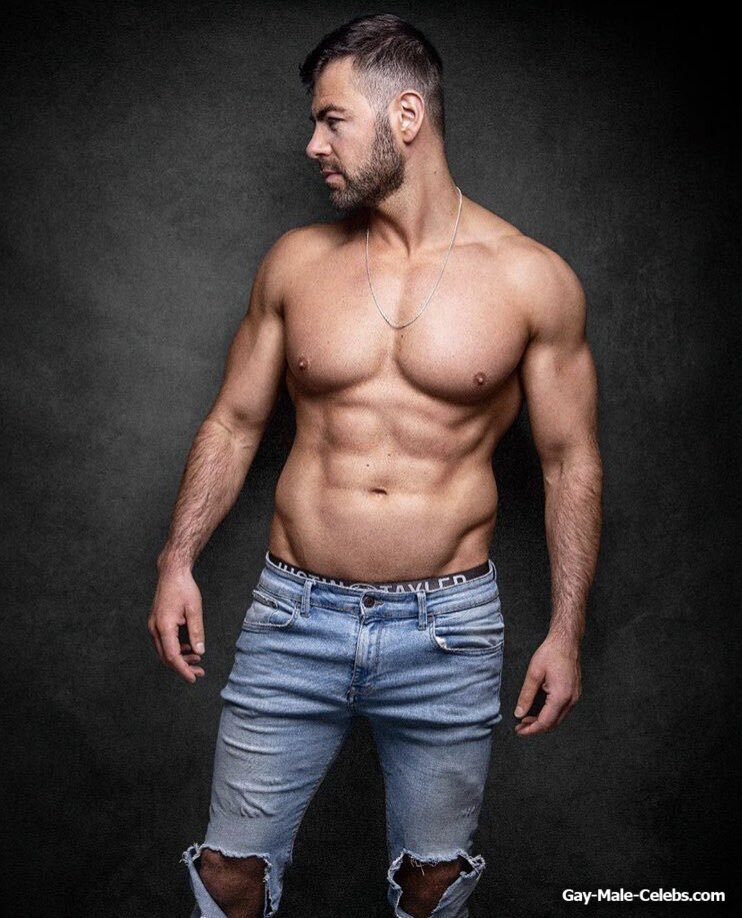 David Tag Cock Bulge Moment and Hot Underwear Pics