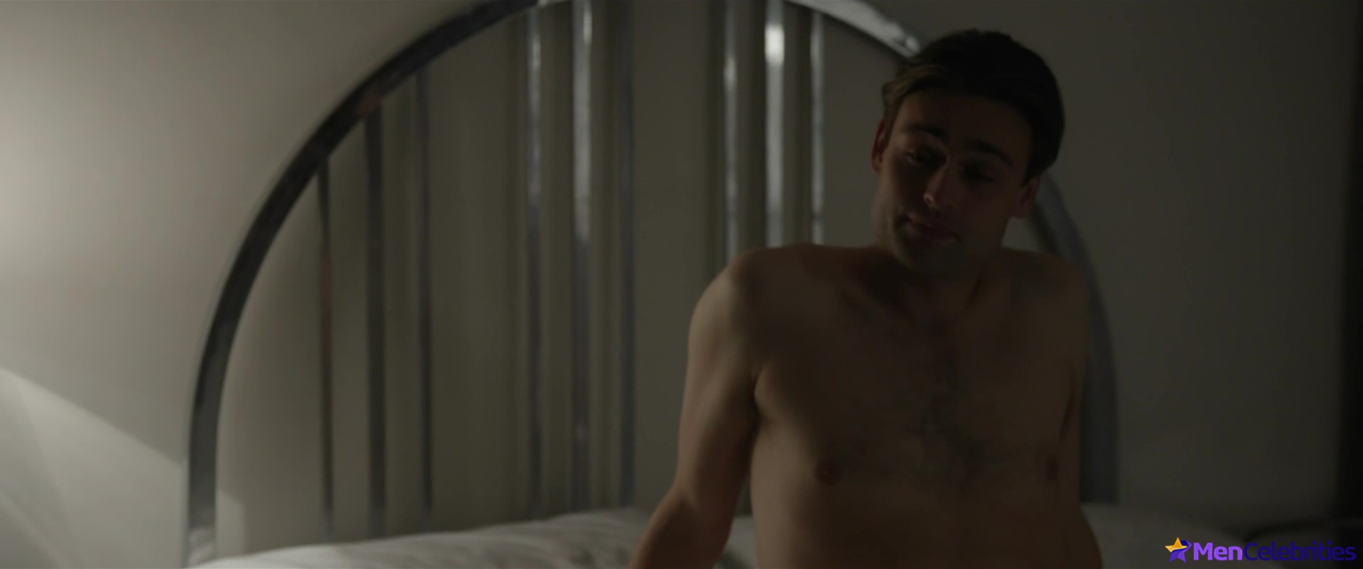 Douglas Booth nude and gay scenes