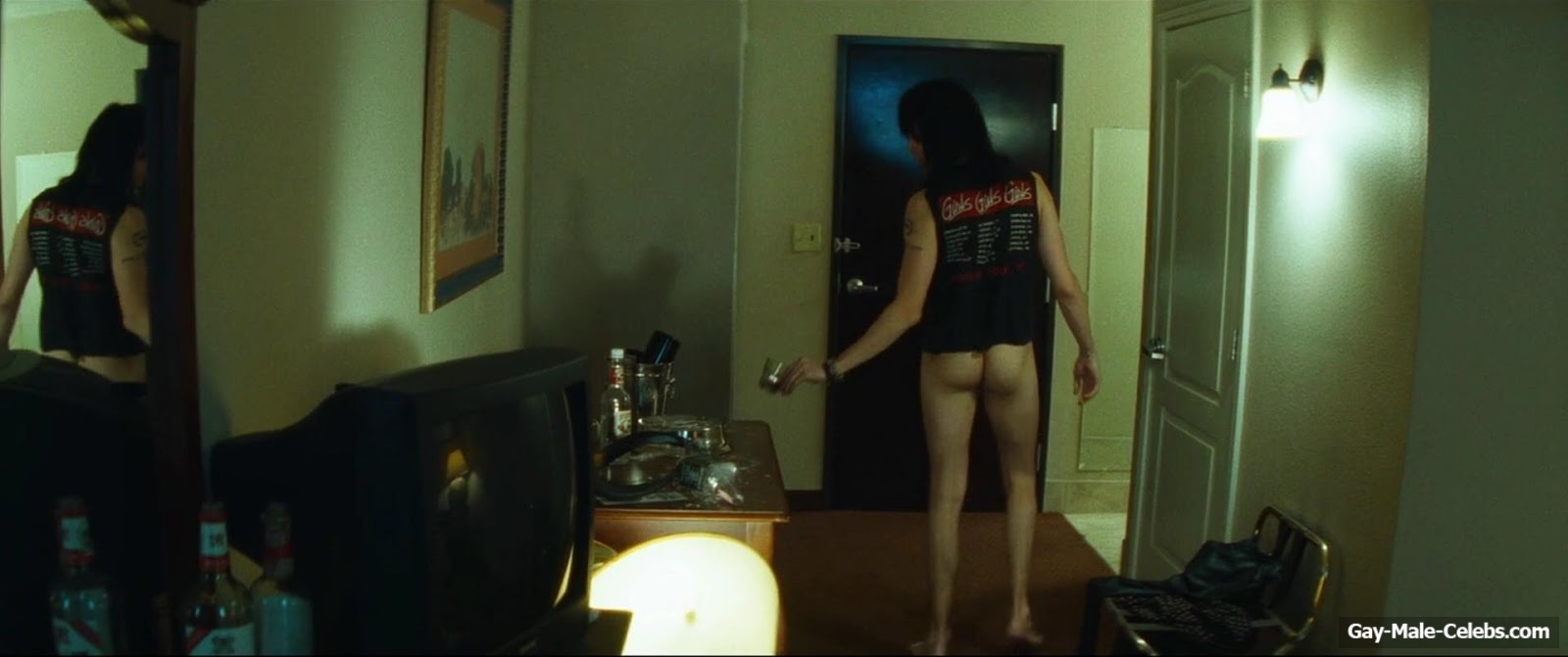 Douglas Booth nude ass in The Dirt