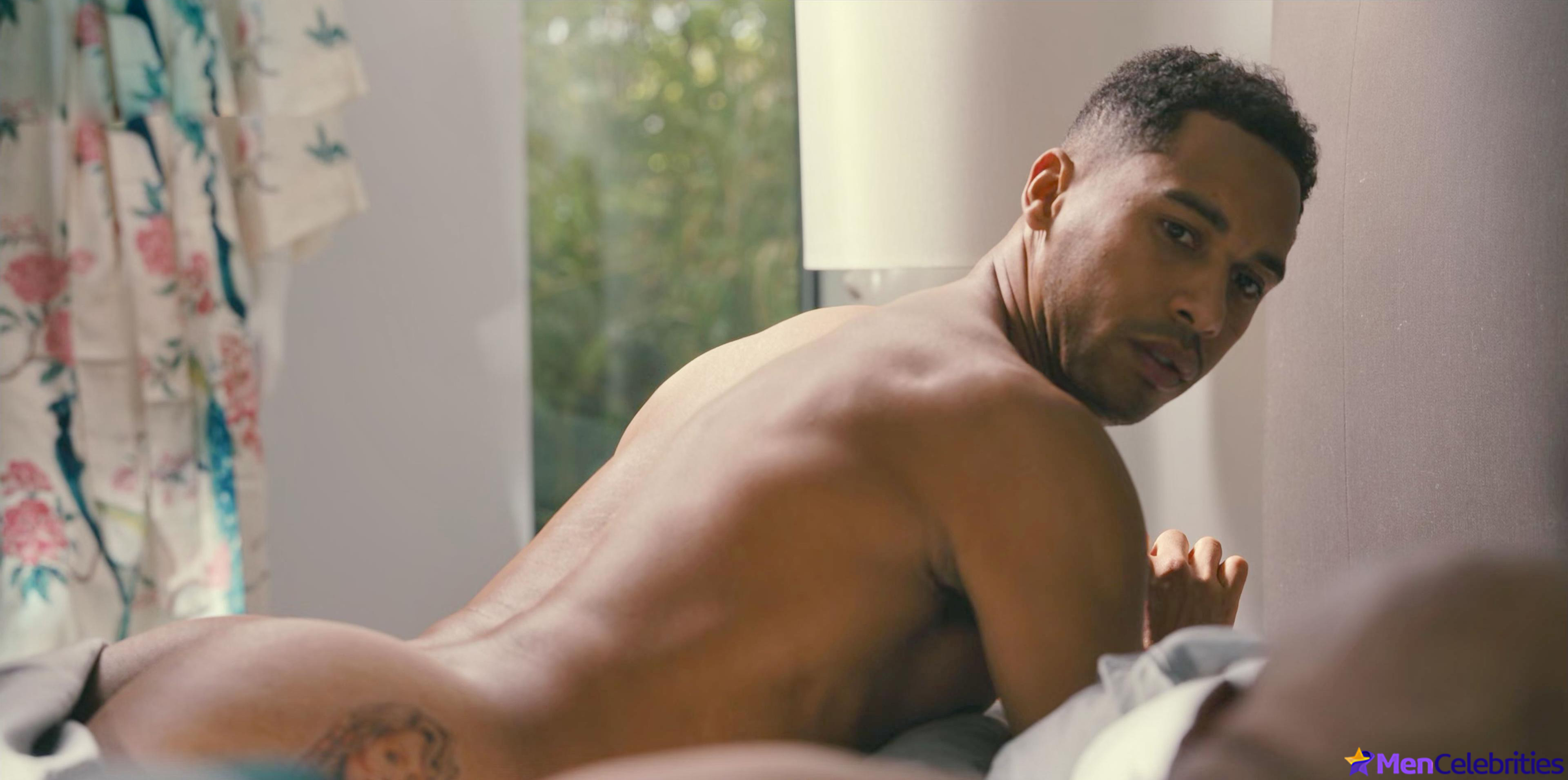Elliot Knight nude