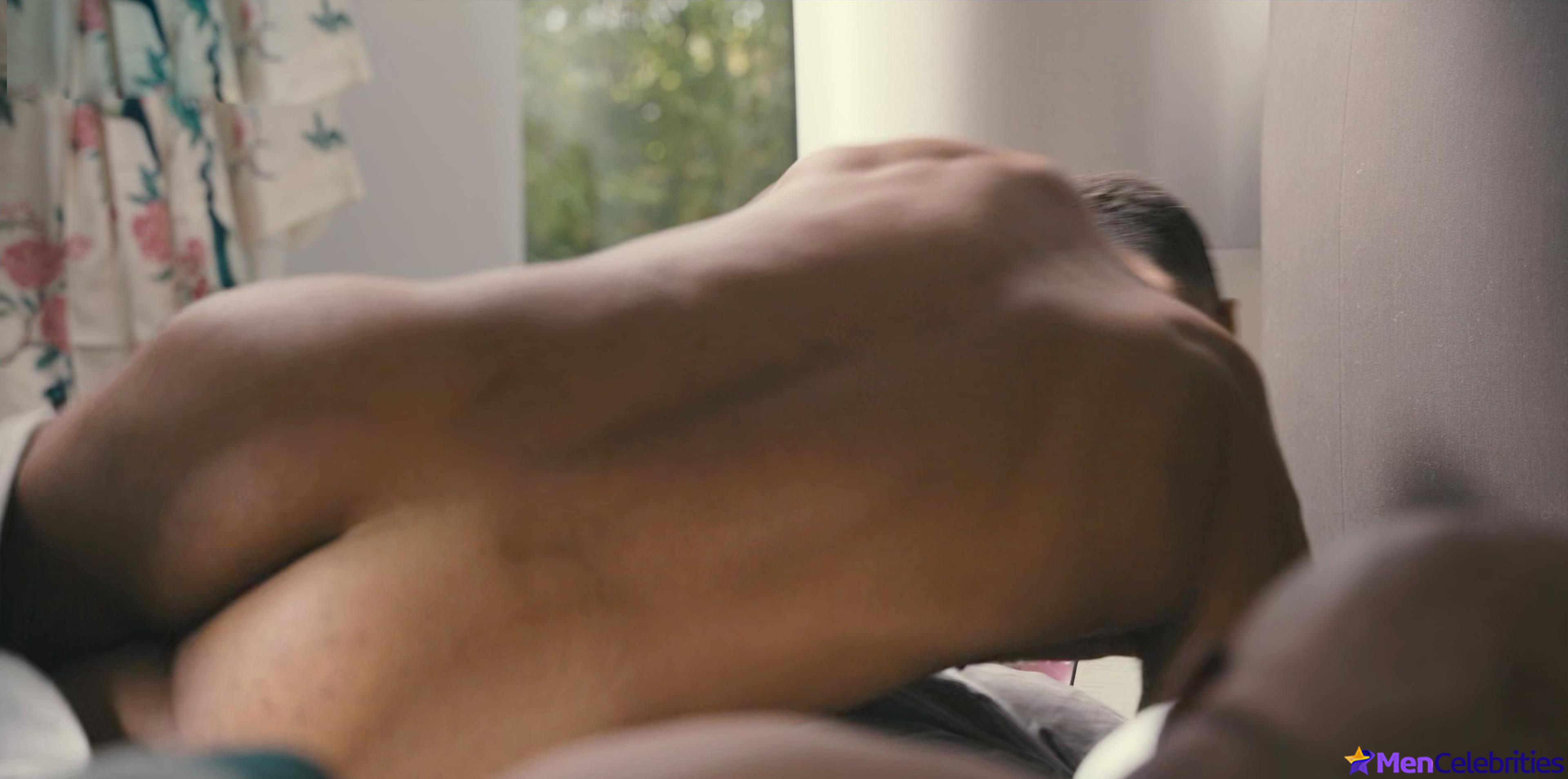 Elliot Knight nsfw