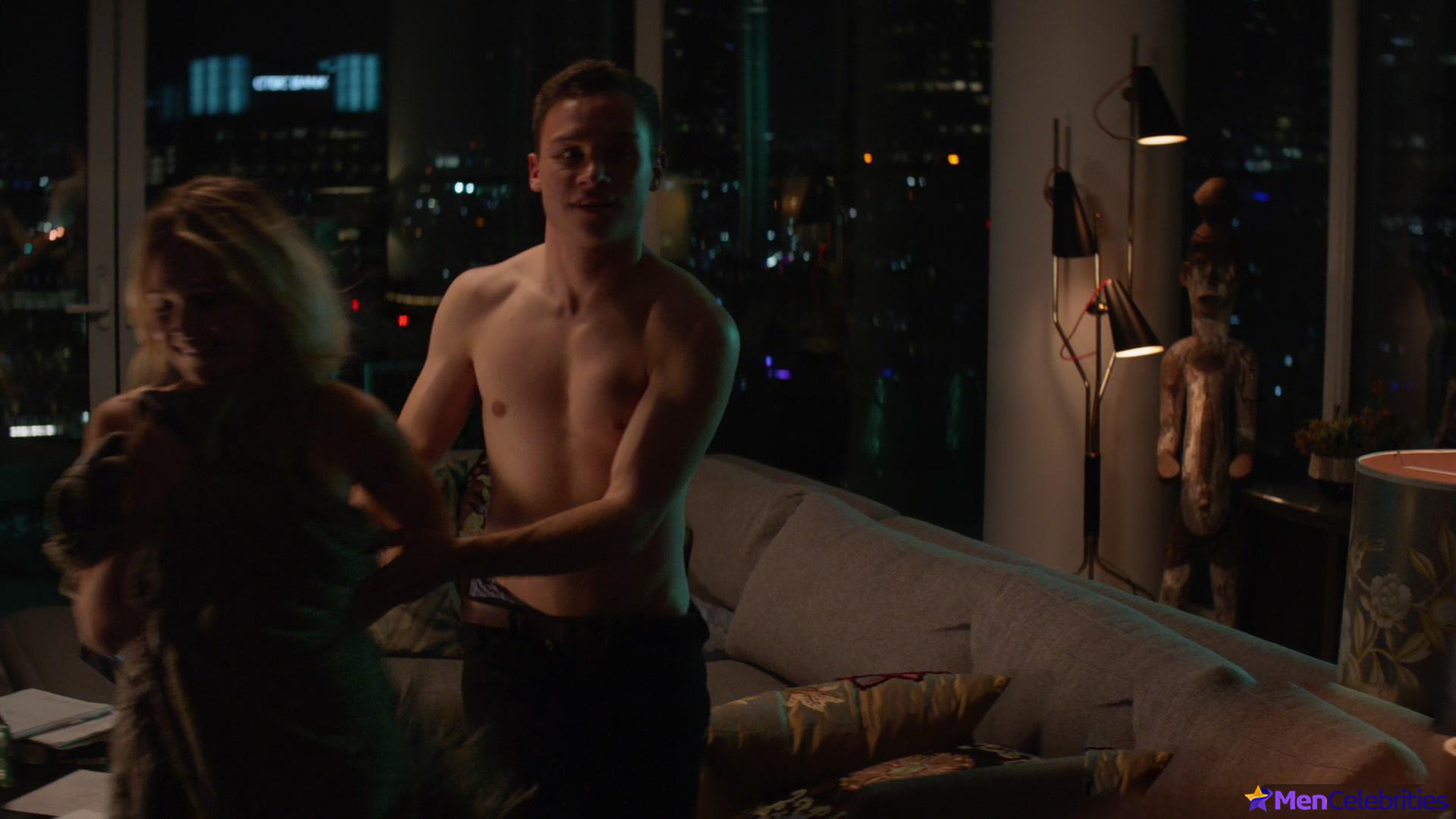 Finn Cole nude and sex scenes