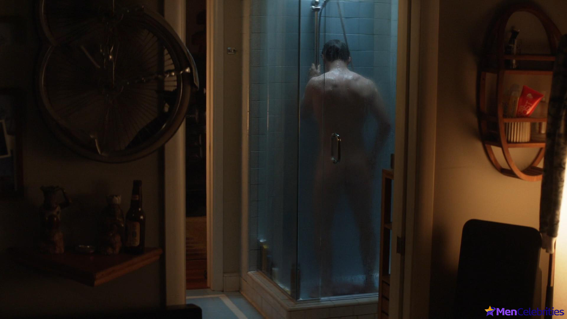 Finn Cole nude and sex scenes