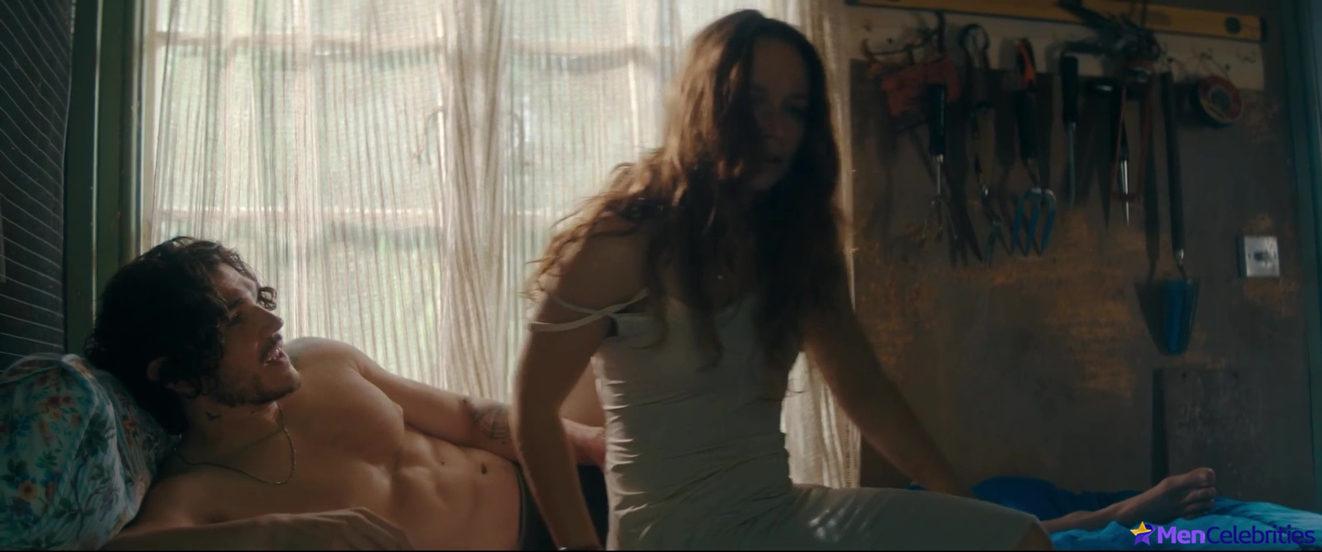Fra Fee nude and gay sex scenes