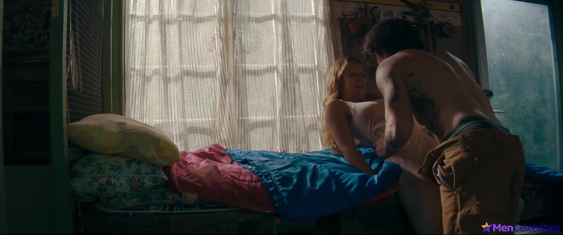 Fra Fee sex scene
