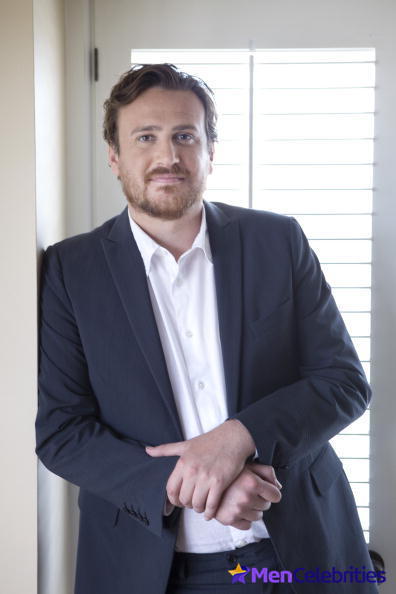 Jason Segel hot