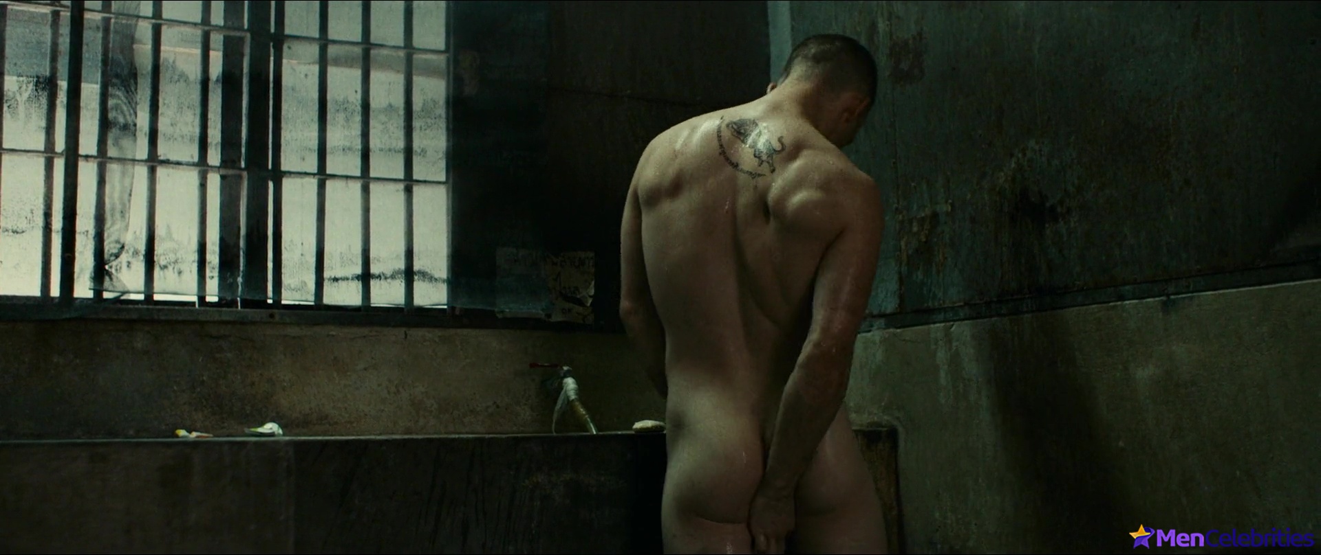 Joe Cole frontal nude and sex scenes