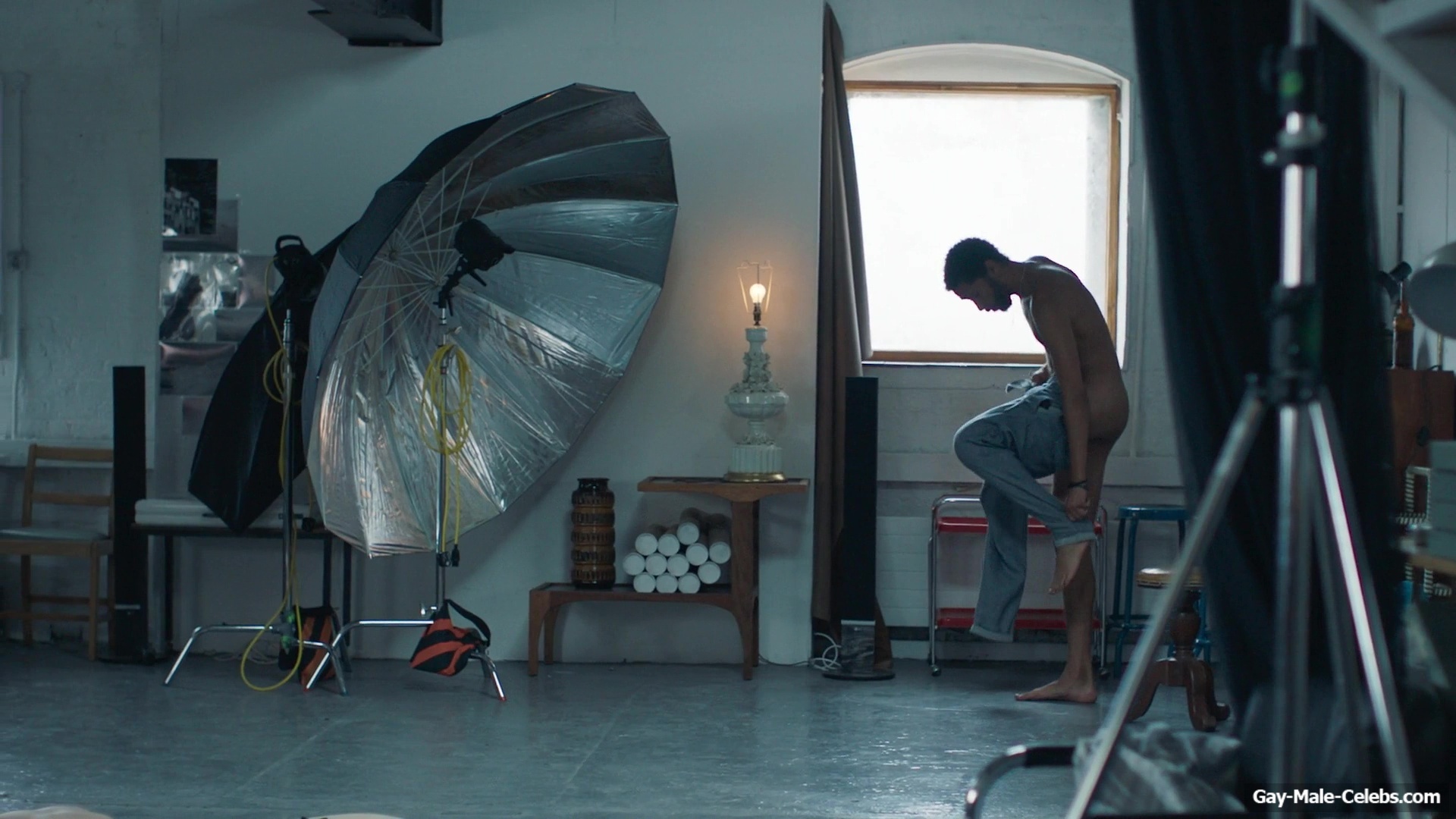 Lancelot Ncube nude scenes in Normal People