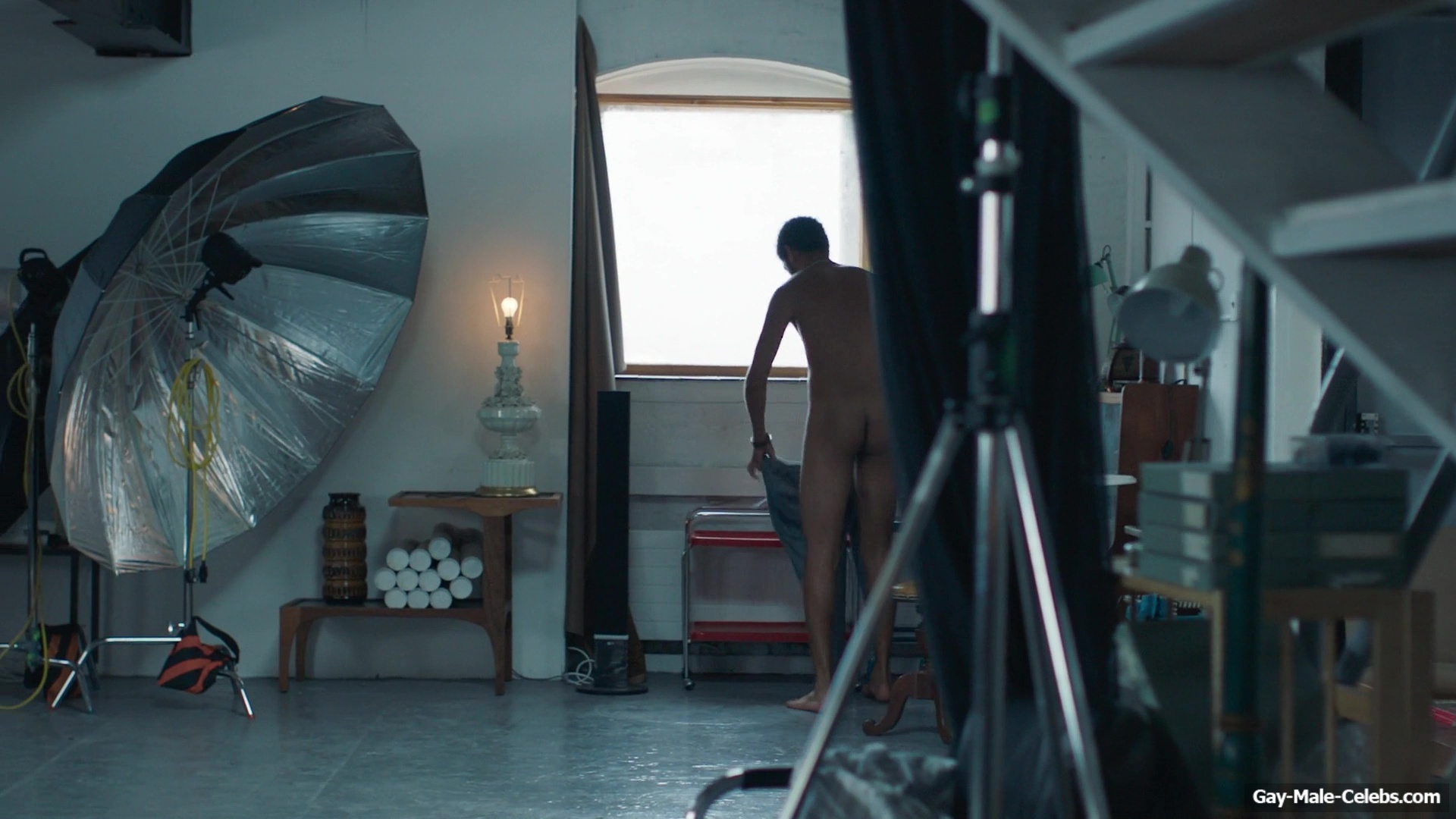 Lancelot Ncube nude scenes in Normal People