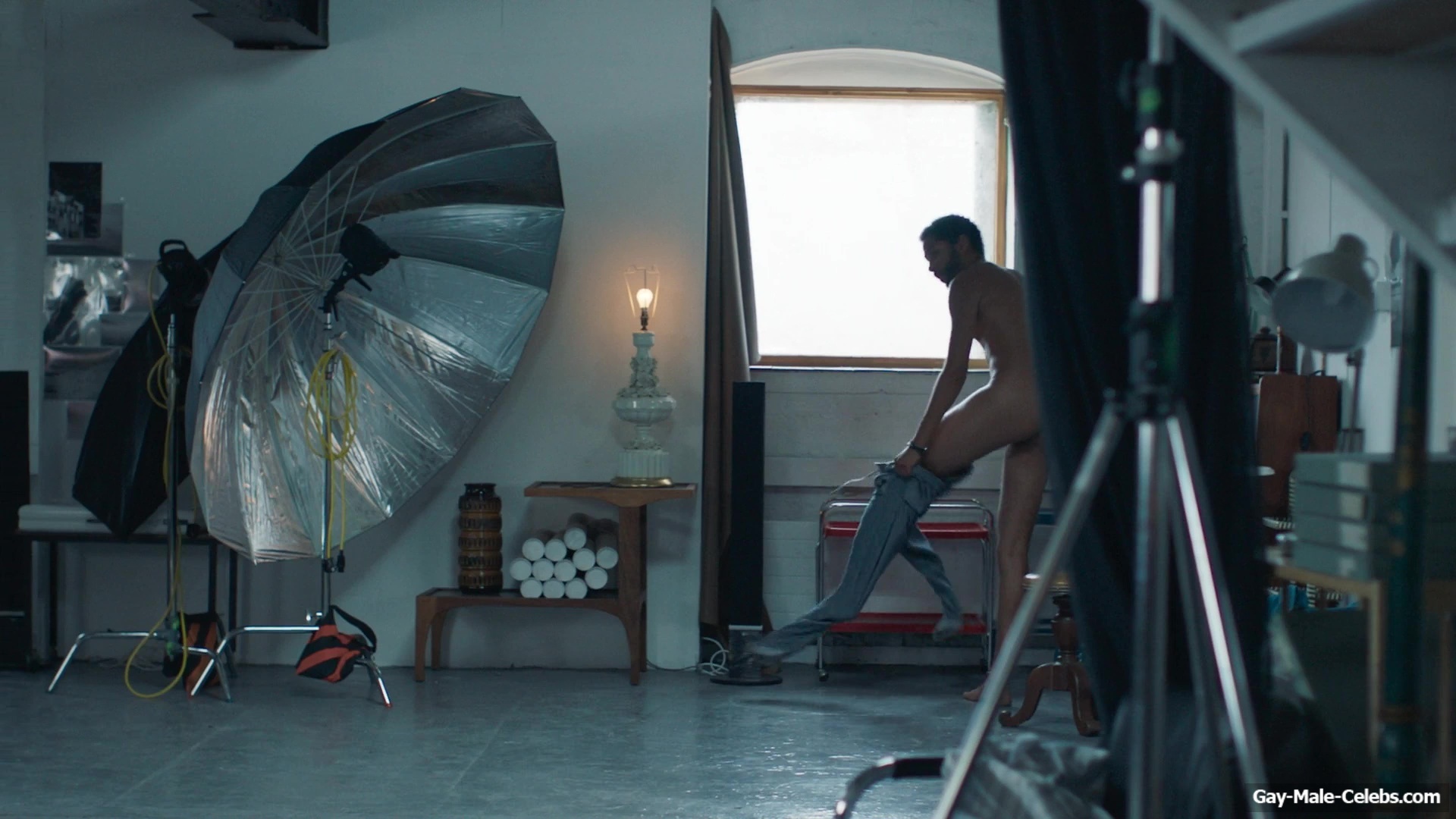 Lancelot Ncube nude scenes in Normal People