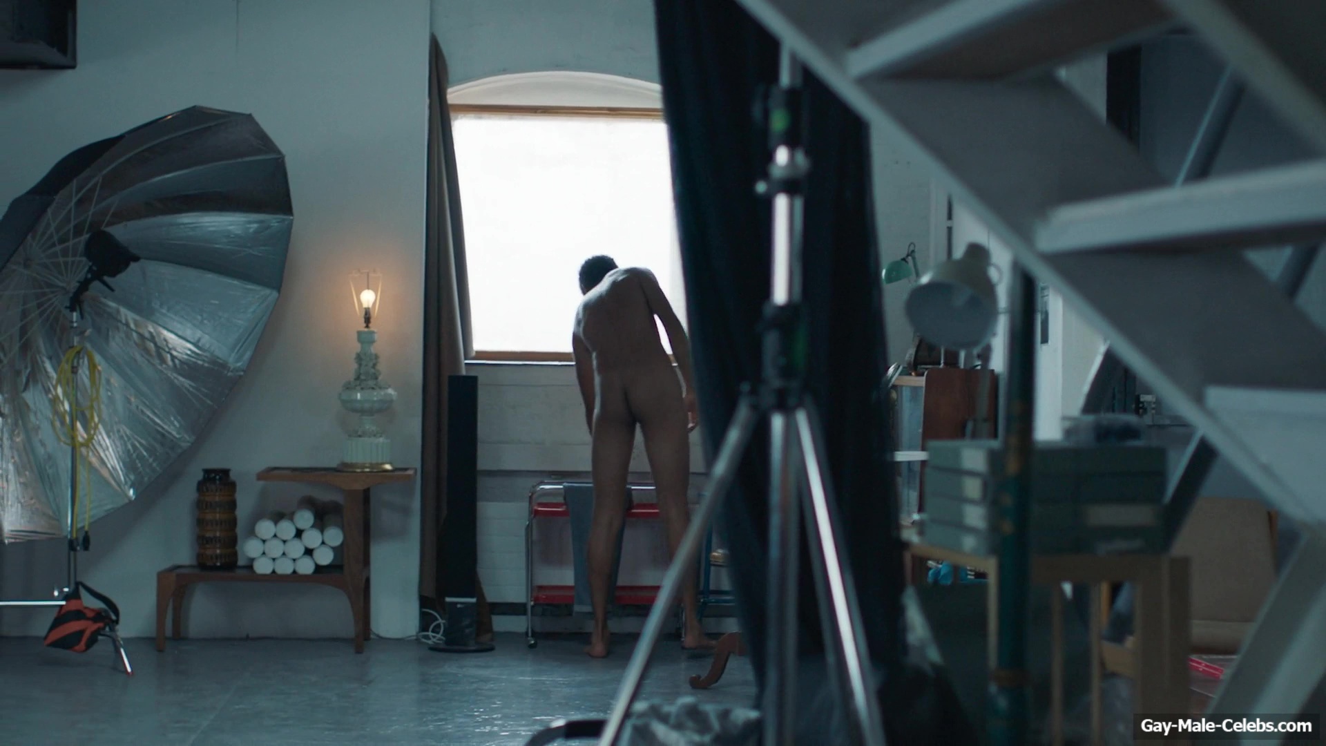Lancelot Ncube nude scenes in Normal People