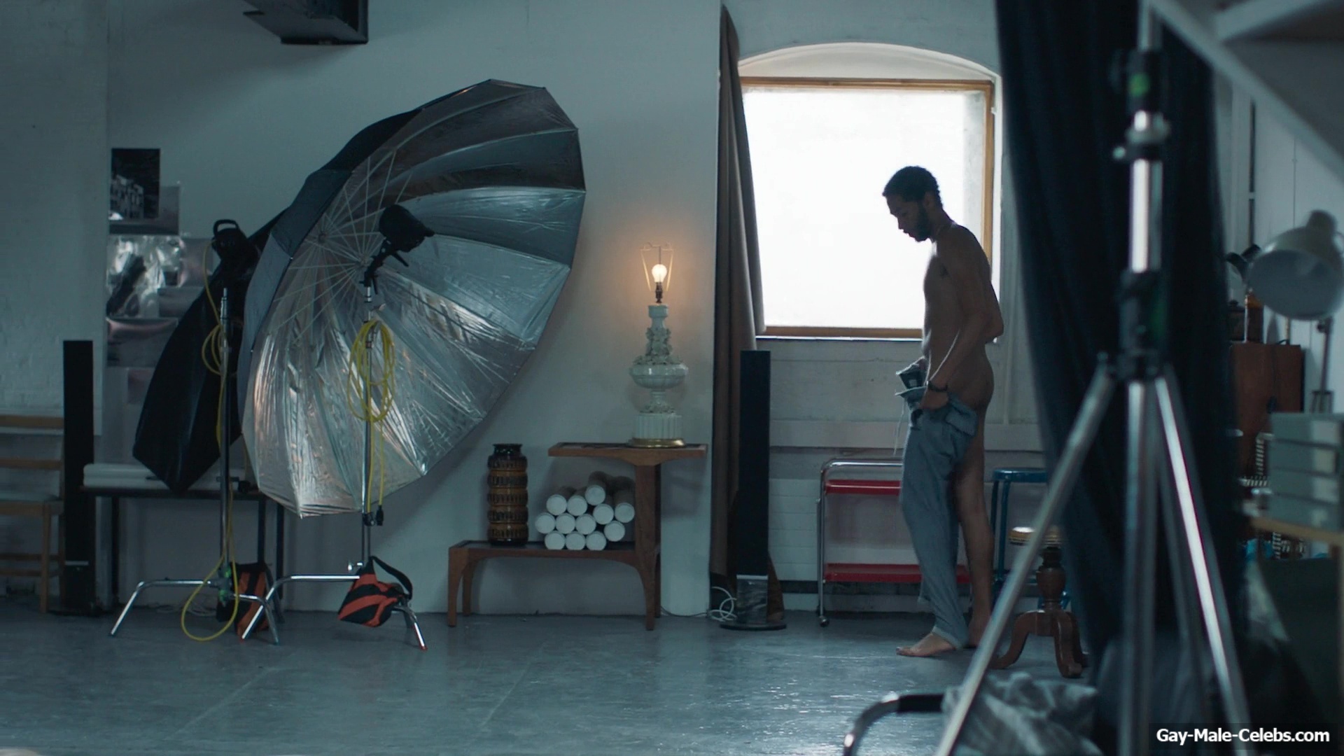 Lancelot Ncube nude scenes in Normal People