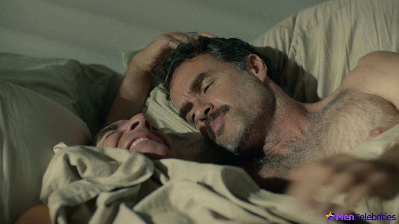 Murray Bartlett nude and gay sex scenes