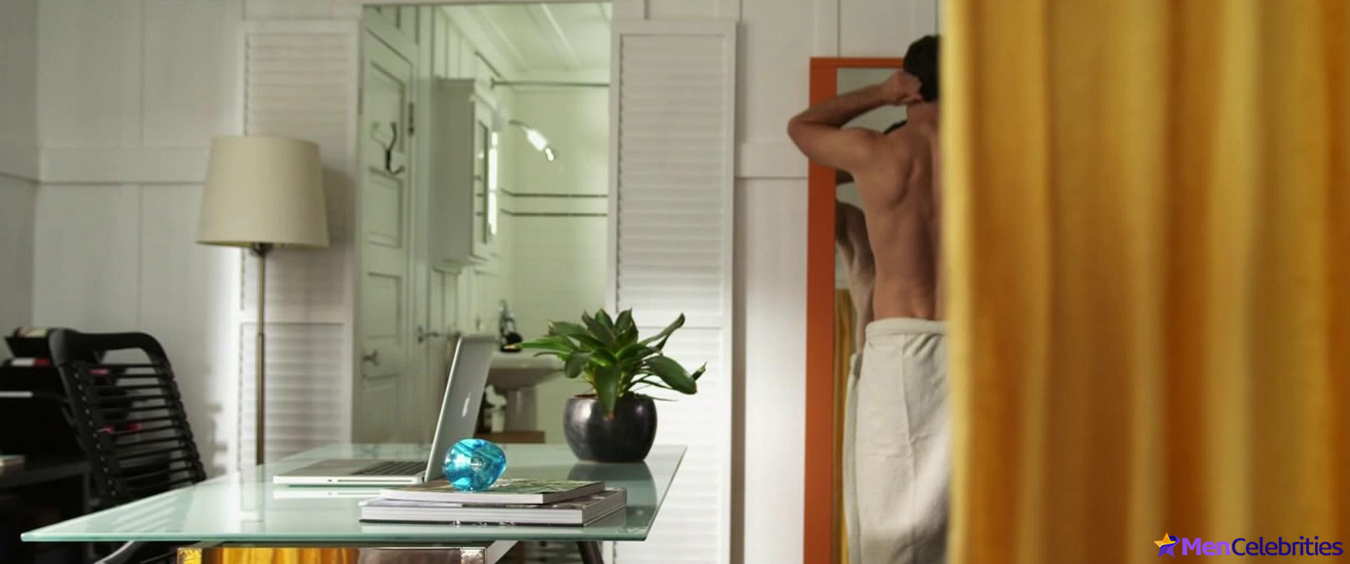 Murray Bartlett nude and gay sex scenes