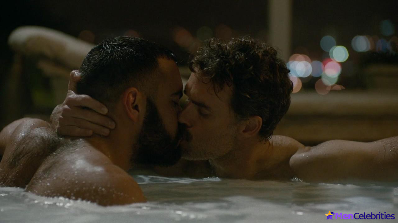 Murray Bartlett nude and gay sex scenes