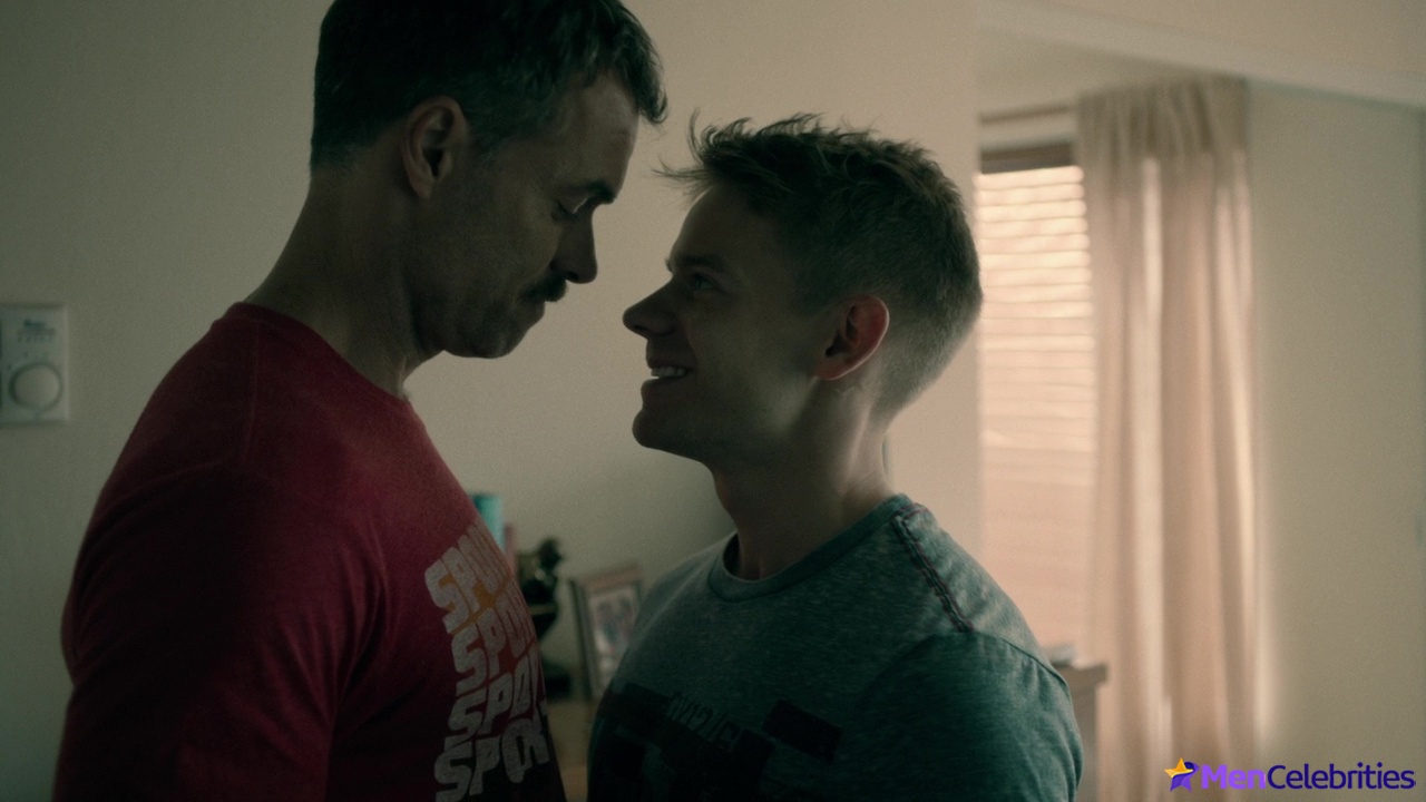 Murray Bartlett nude and gay sex scenes