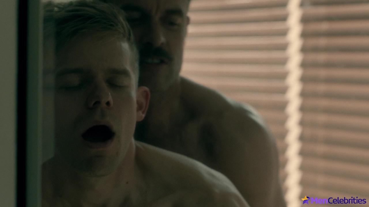 Murray Bartlett nude and gay sex scenes