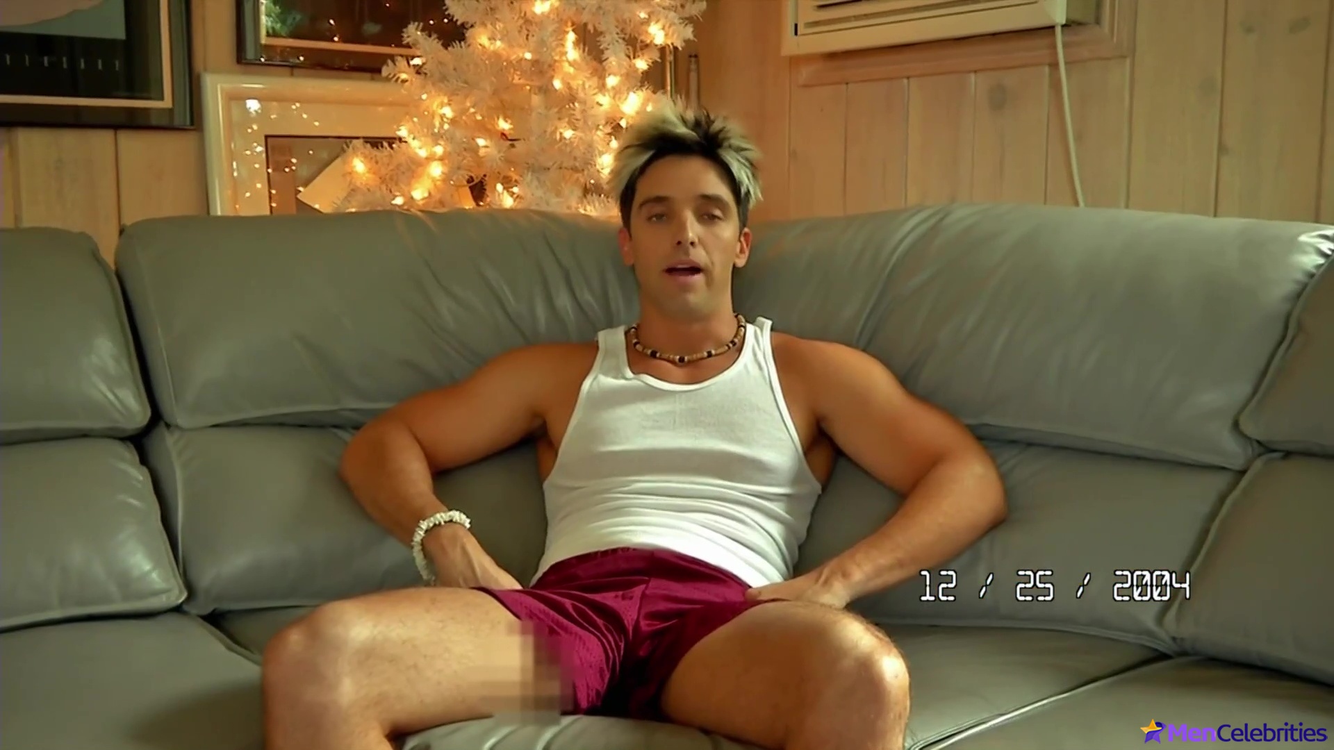 Paul W Downs nude and sexy uncensored scenes