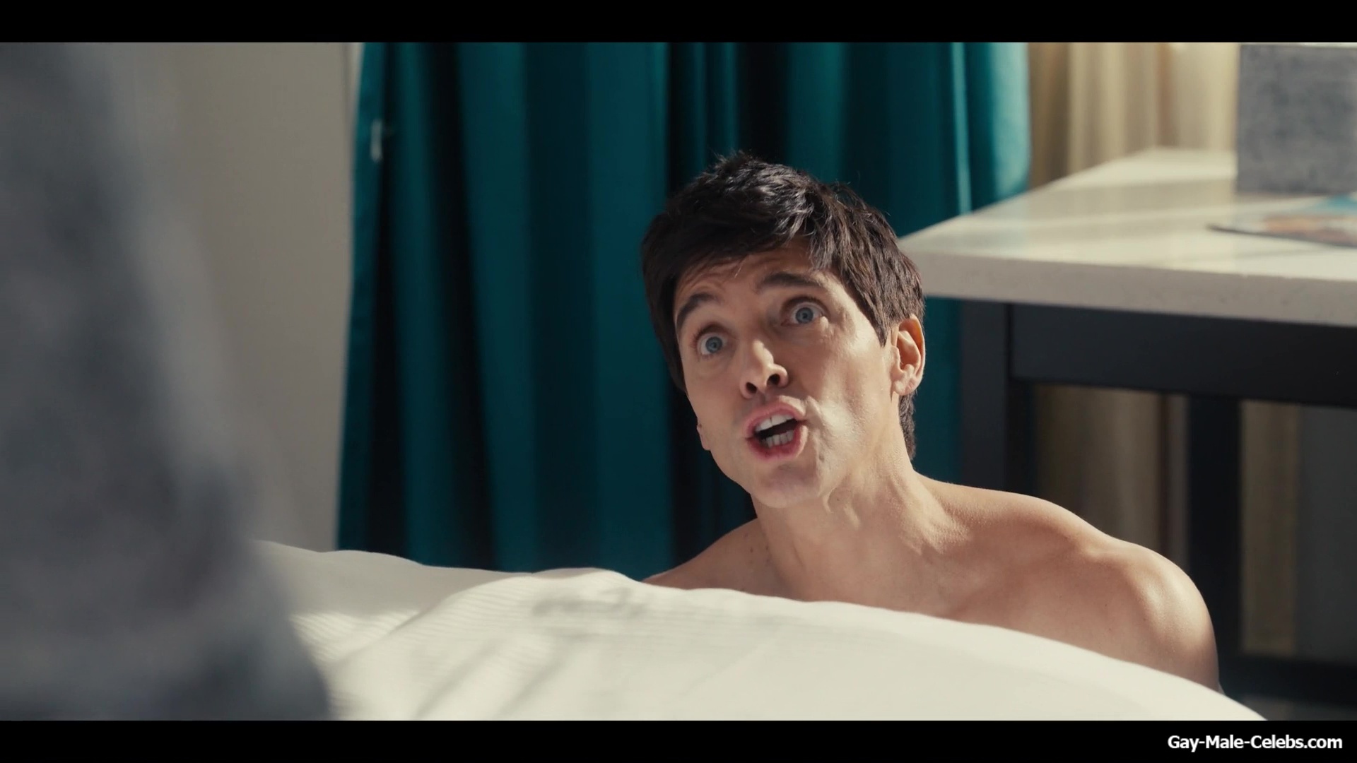 Paul W Downs Nude And Sexy in Hacks