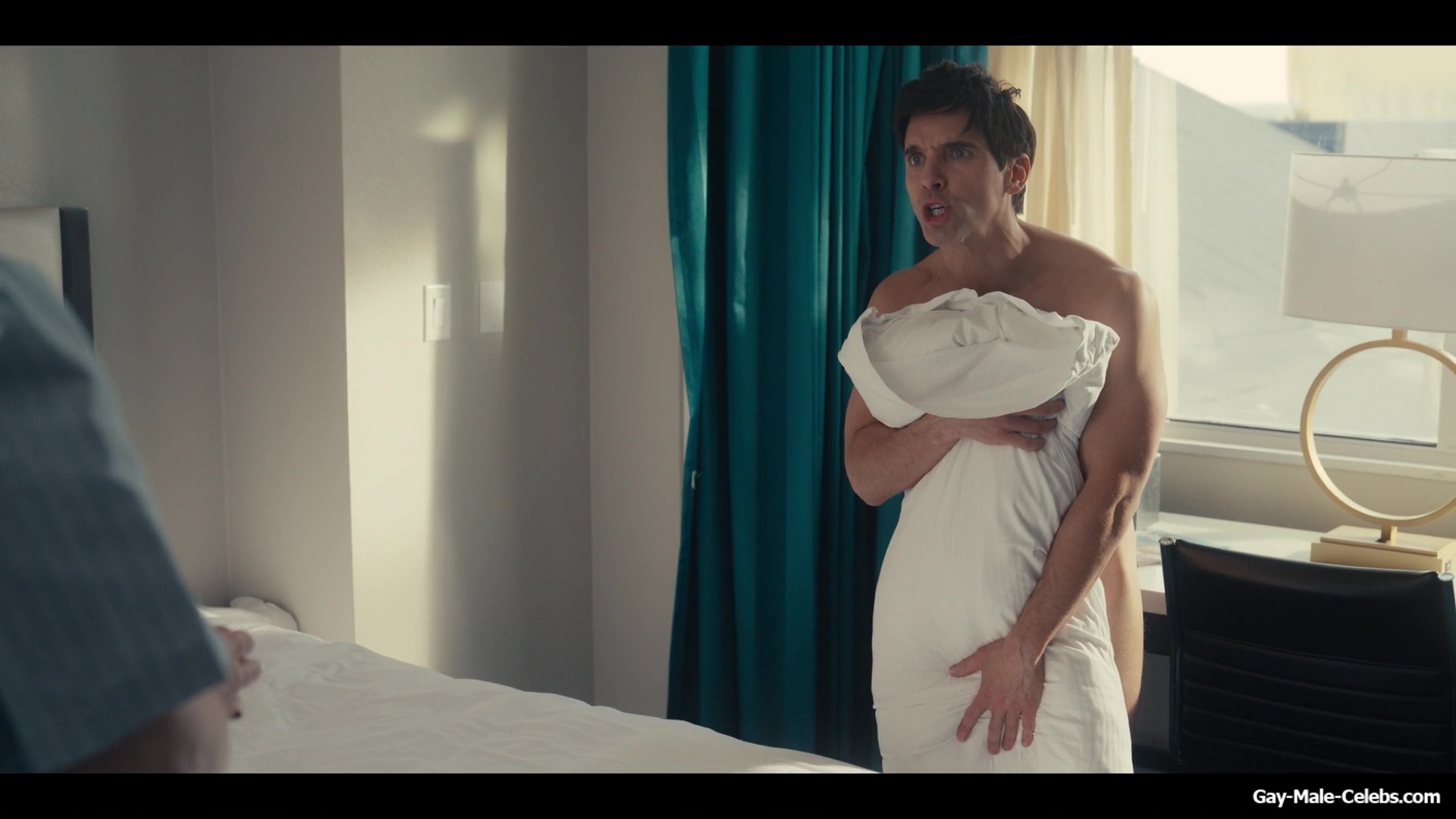 Paul W Downs Nude And Sexy in Hacks