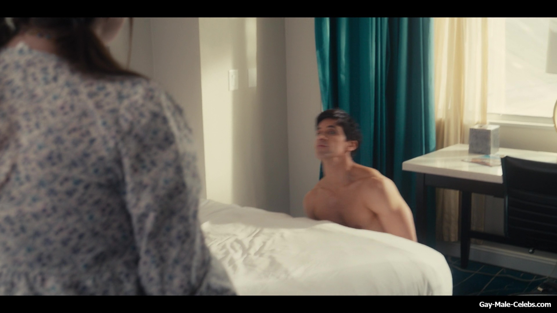 Paul W Downs Nude And Sexy in Hacks