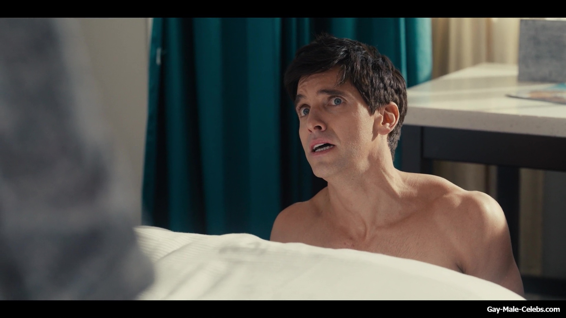 Paul W Downs Nude And Sexy in Hacks