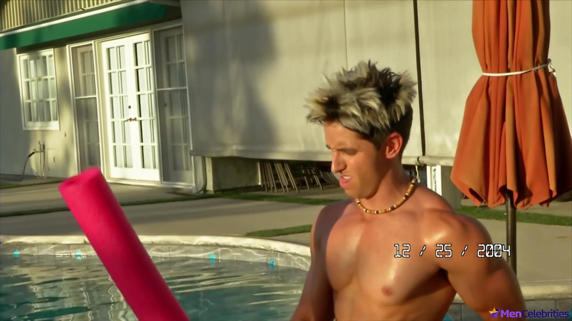 Paul W Downs nude and nsfw scenes