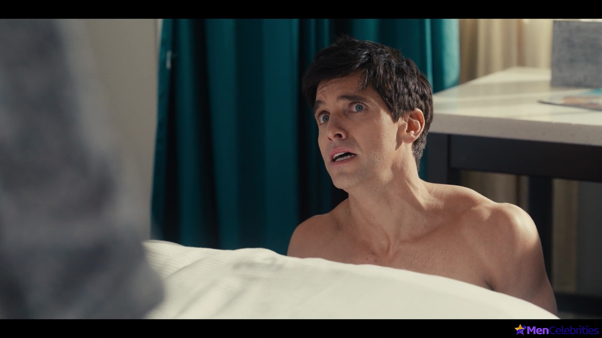 Paul W Downs nude and nsfw scenes