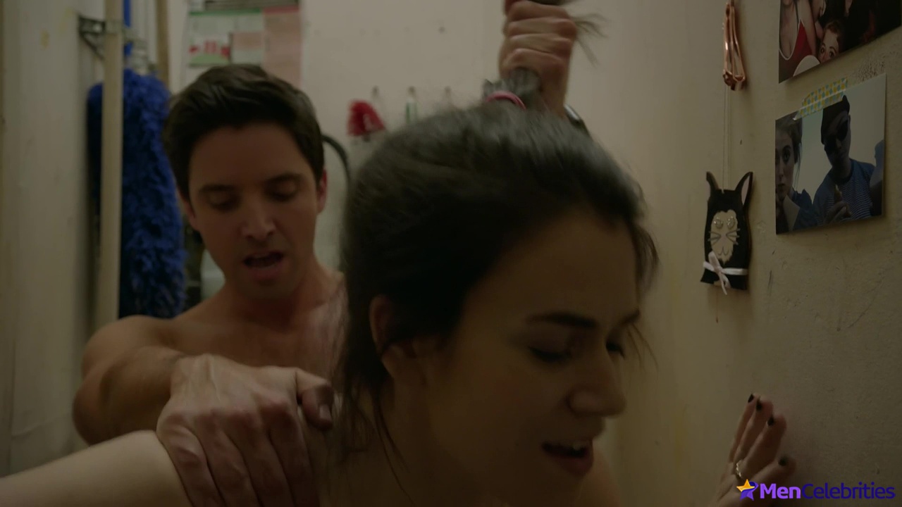 Paul W Downs nude and nsfw scenes