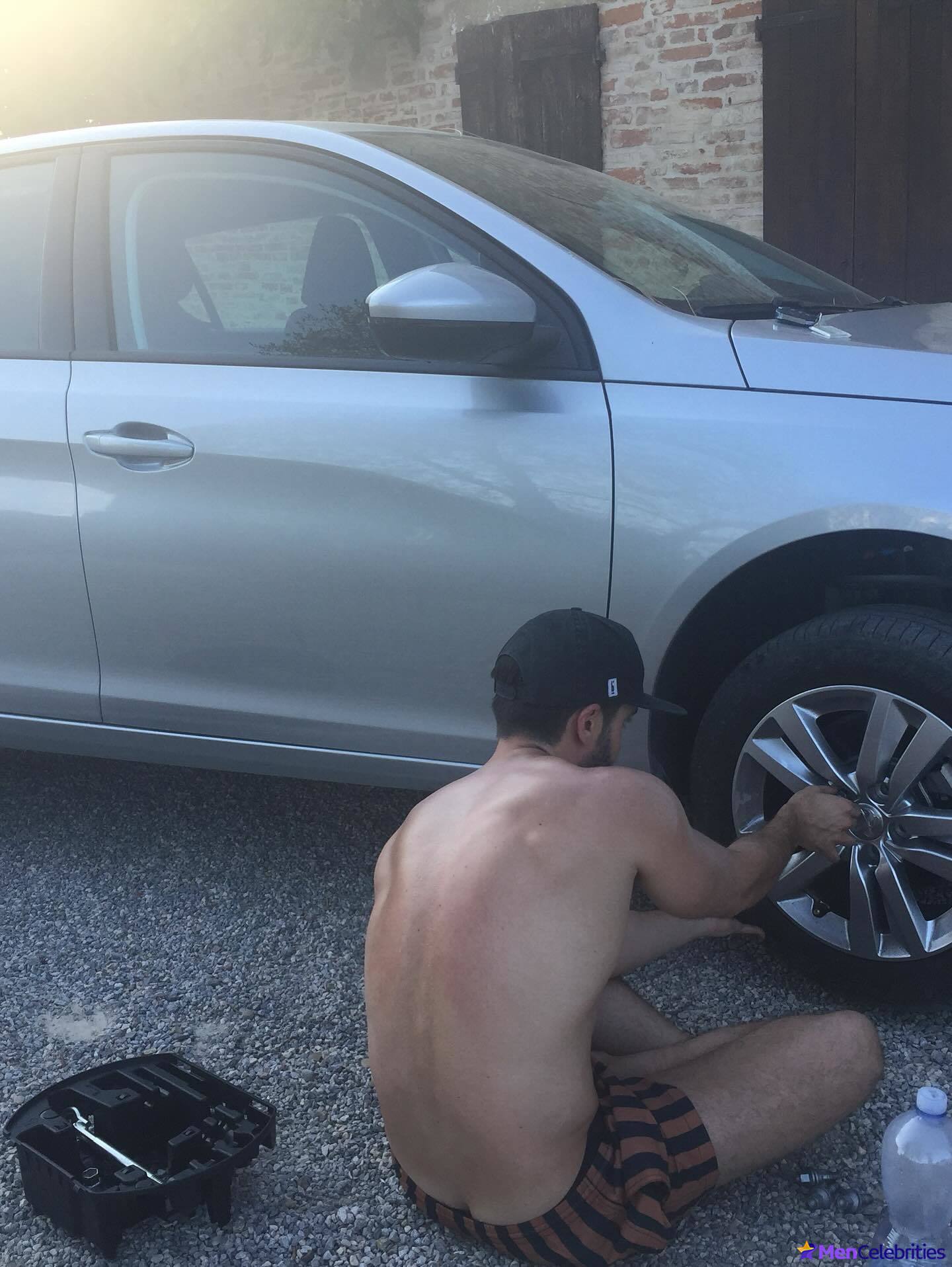 Paul W Downs naked and erotic pics