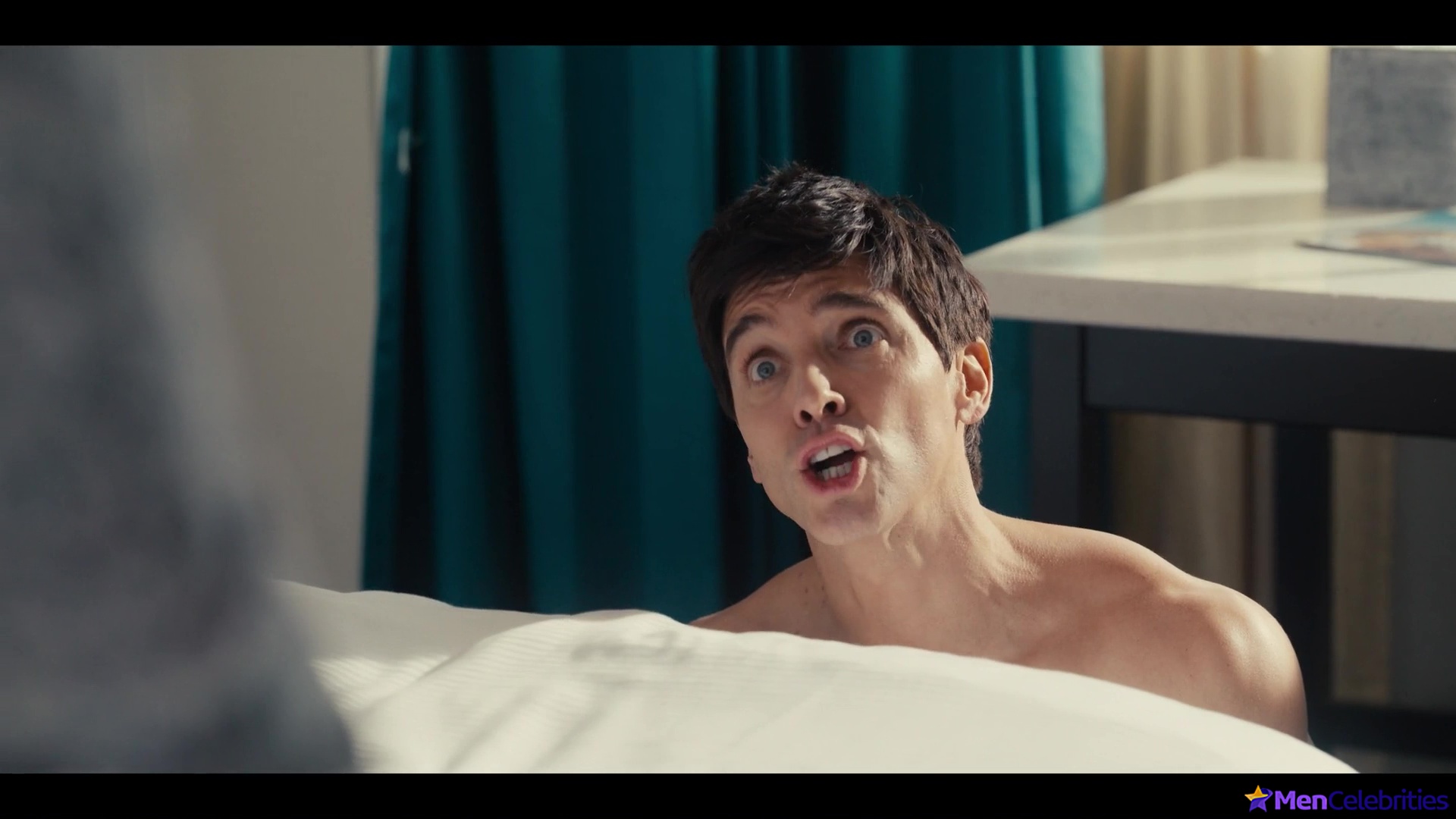 Paul W Downs nude and nsfw scenes