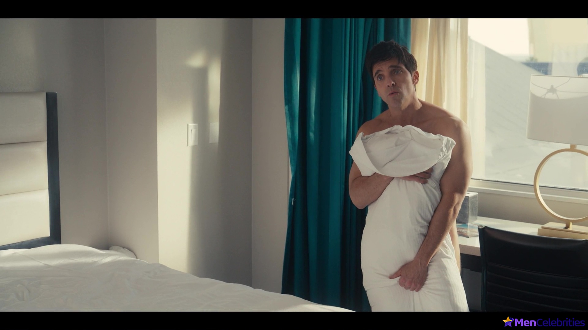Paul W Downs nude and nsfw scenes