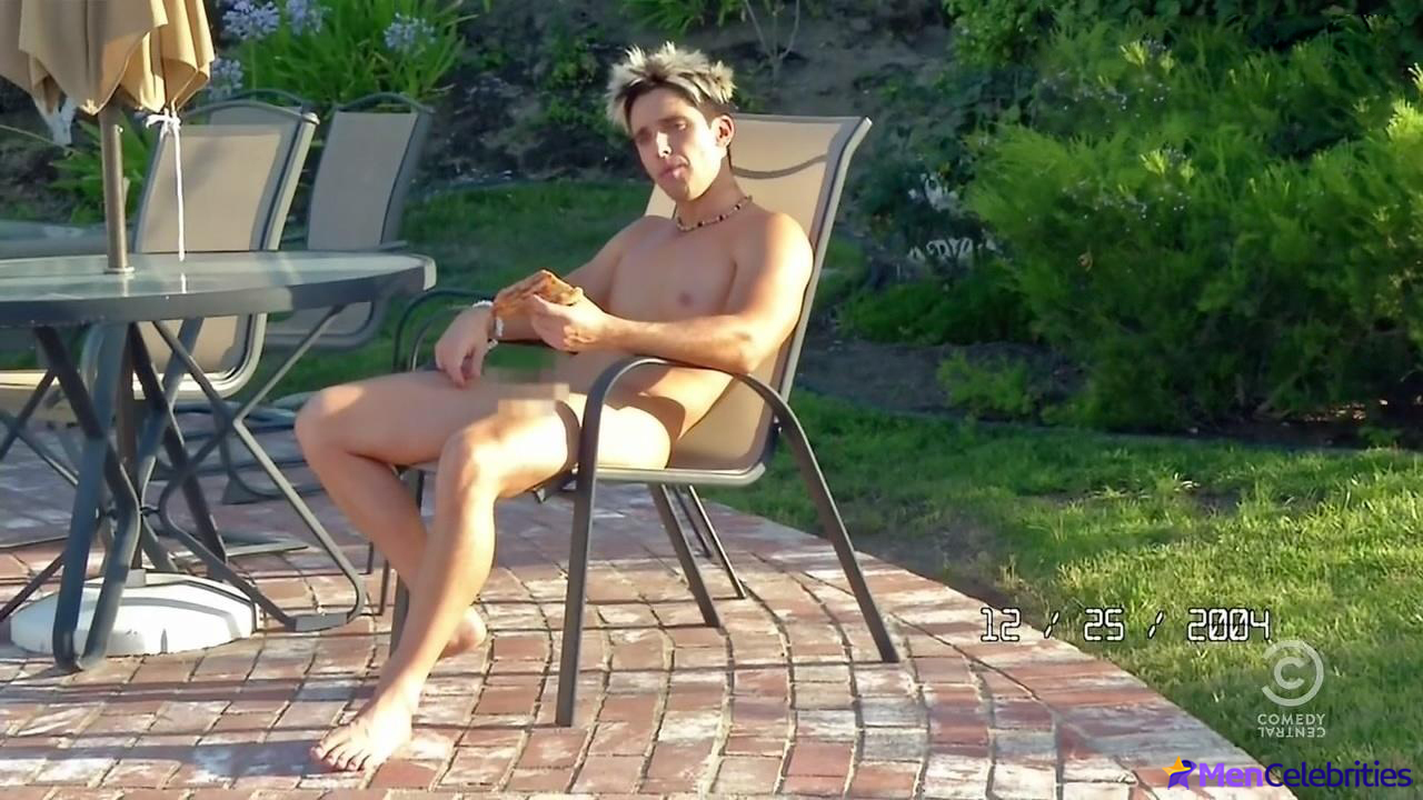 Paul W Downs nude and nsfw scenes