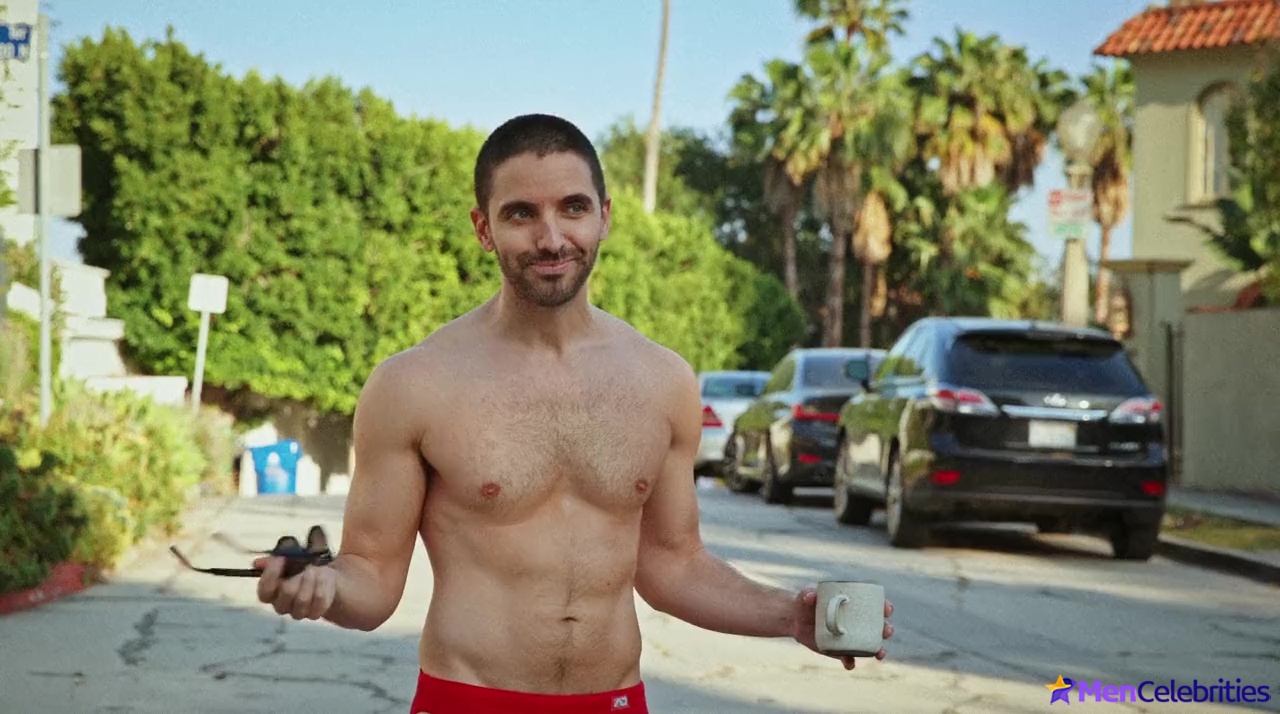 Paul W Downs nude and nsfw scenes