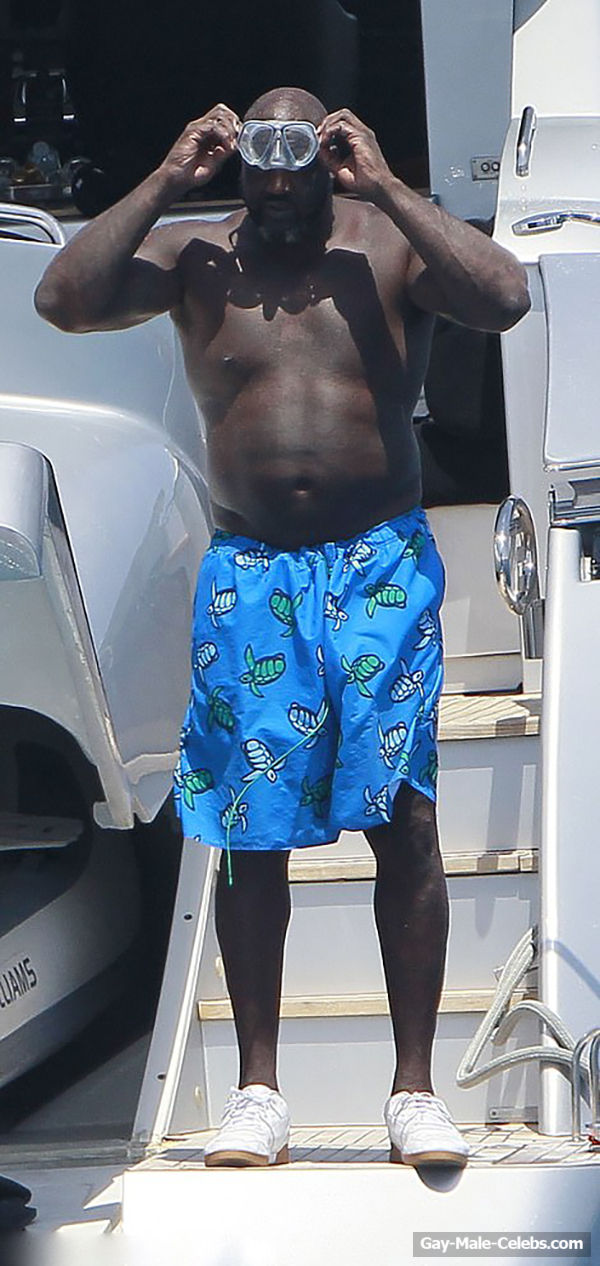 Shaquille ONeal bulge
