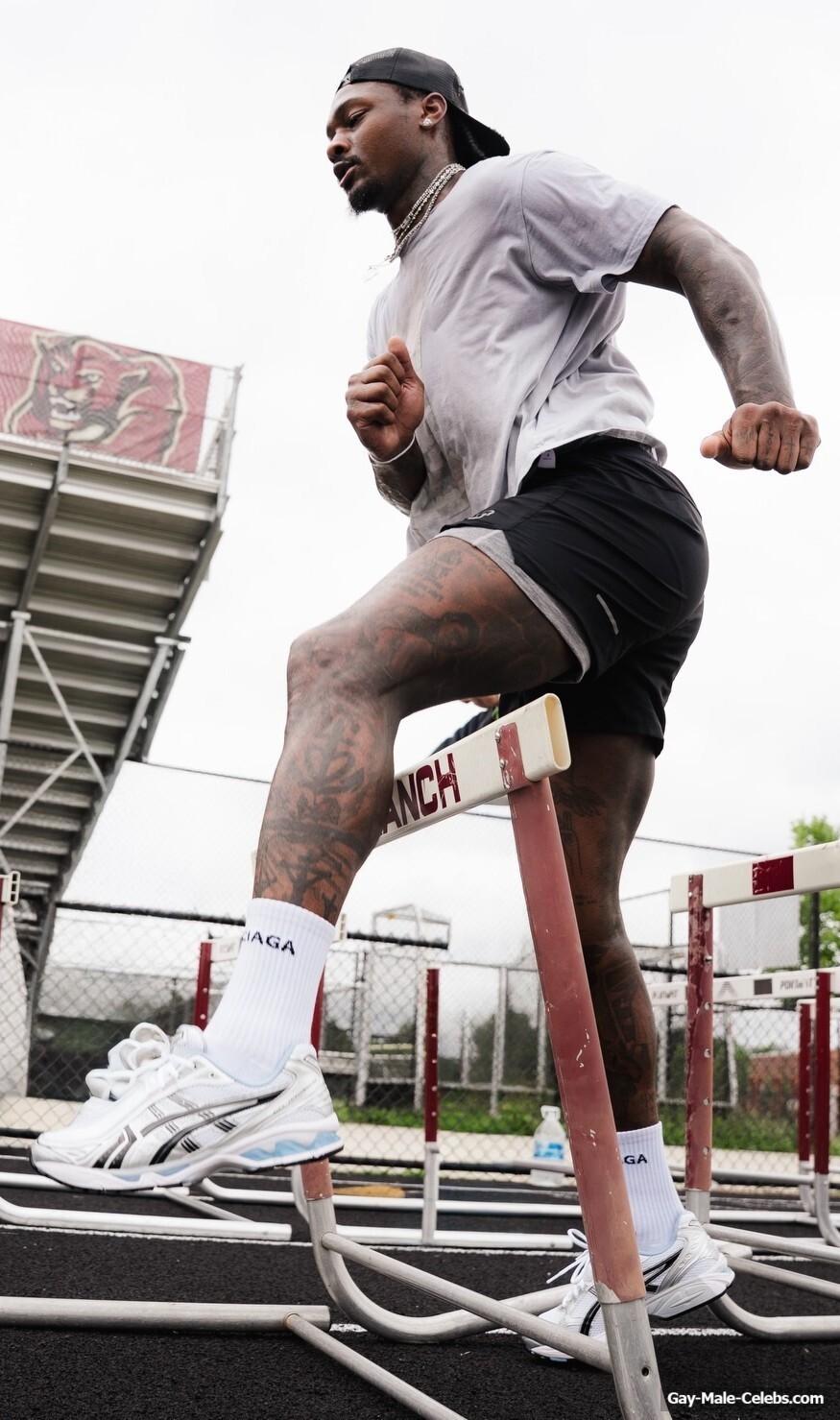 Stefon Diggs Nude Video And Huge Bulge Photos