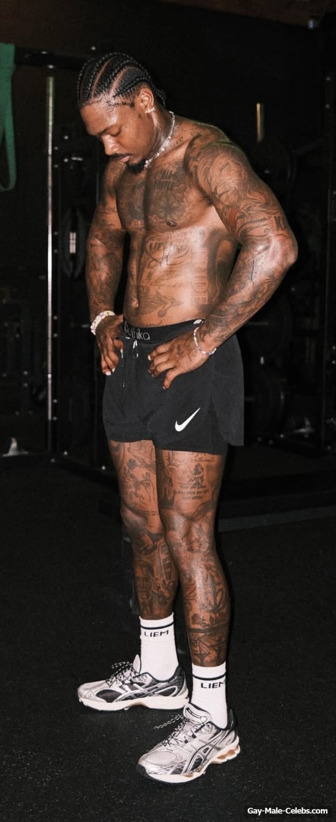 Stefon Diggs Nude Video And Huge Bulge Photos
