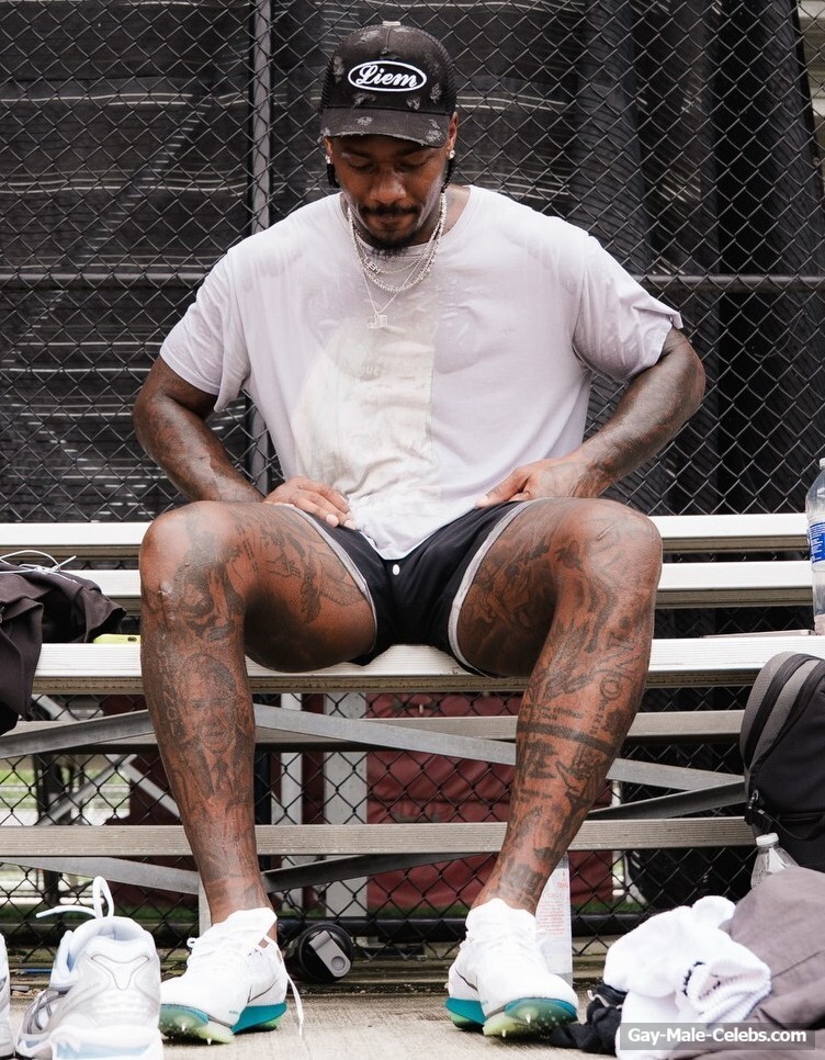 Stefon Diggs Nude Video And Huge Bulge Photos