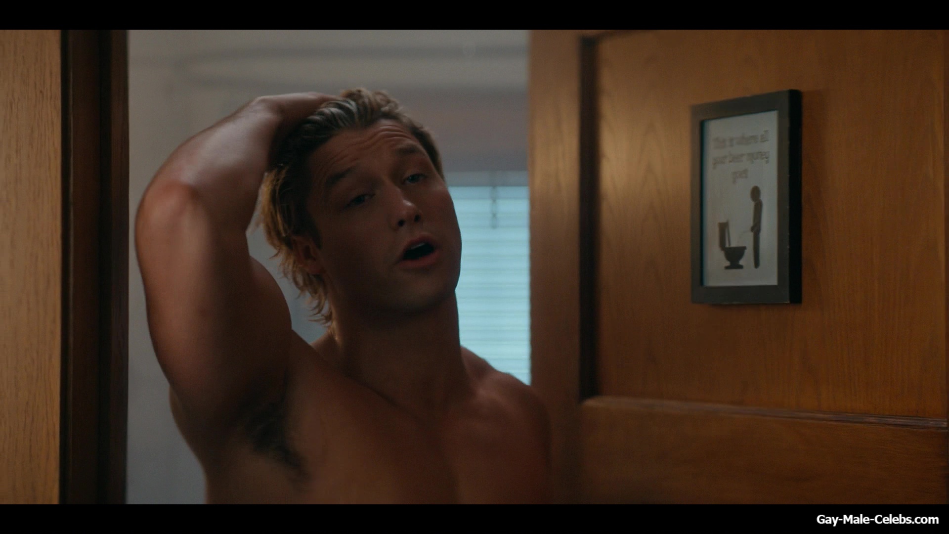 Stephen Kalyn Cock Bulge Scenes in Off Campus