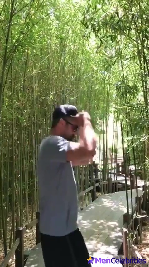 Taylor Kinney Exposes His Bare Ass on Instagram