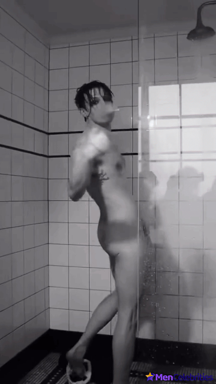 Yungblud nude and nsfw photos